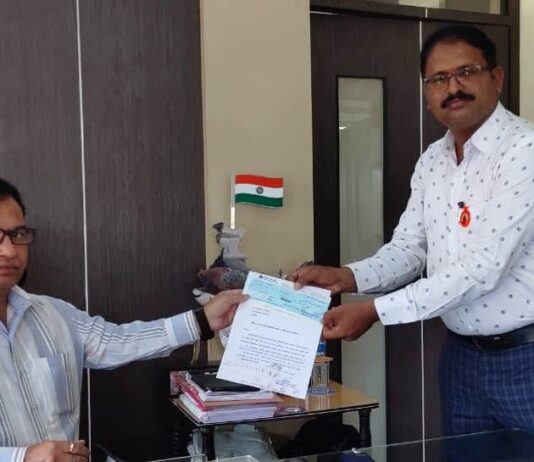 जगद्गुरू नरेंद्रचार्य महाराज संस्थान, नानिजधाम यांनी कोविड – १९ या साथीच्या आजारासाठी १ कोटी २ लाख रुपयांची मदत दिली.