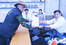 कर्नल सुरेश पाटील यांचा पुणे लोकसभेचा अर्ज दाखल