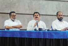 भाऊसाहेब भोईर यांच्या कपाटात शेकडो संघटना, डझनभर पक्ष आणि लाखो कार्यकर्ते डेरे दाखल