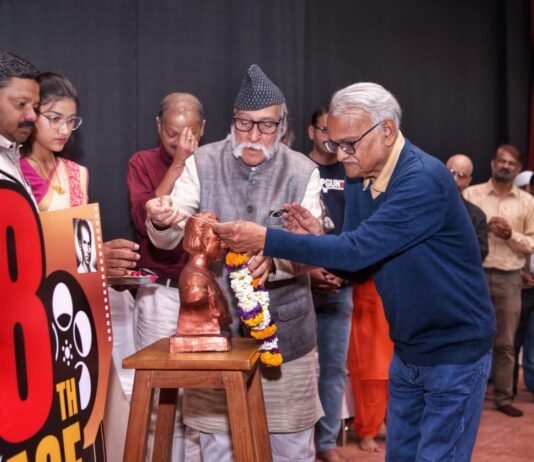 अण्णाभाऊ साठे चित्रपट महोत्सव म्हणजे संघर्ष आणि माणुसकीचा वारसा” – डॉ. मोहन आगाशे